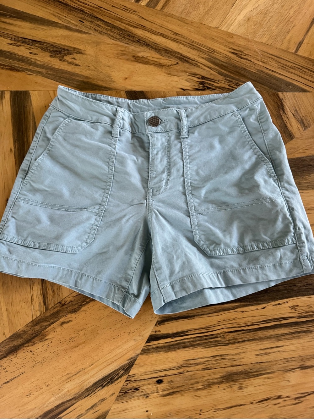 CAbi Aqua Utility hiker Shorts - Picture 9 of 9